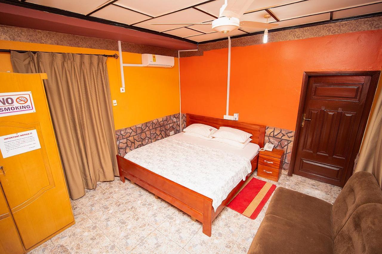Hilton View Hotel Ogbodjo Eksteriør billede