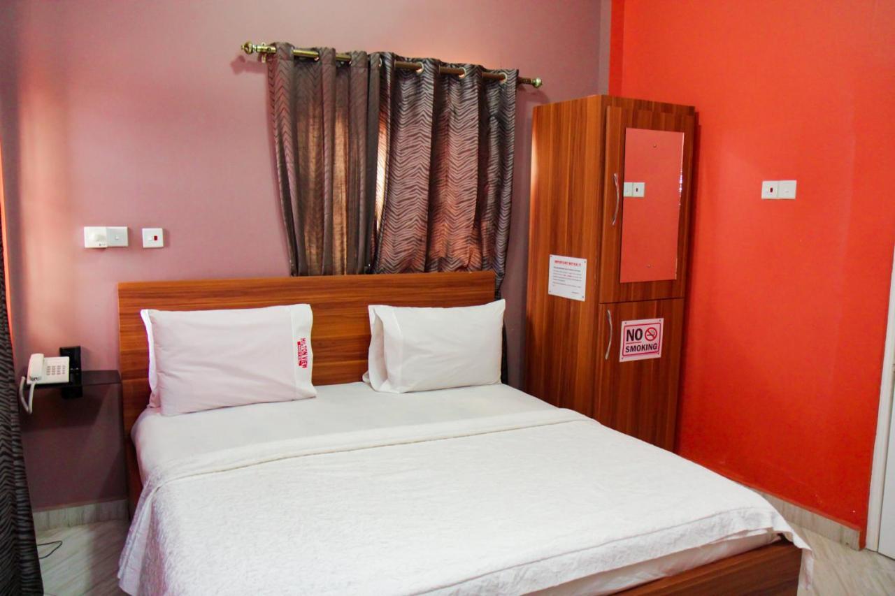 Hilton View Hotel Ogbodjo Eksteriør billede