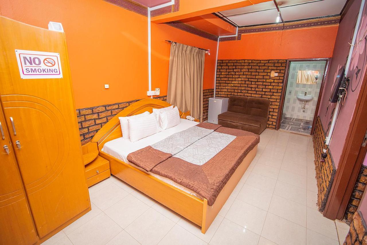 Hilton View Hotel Ogbodjo Eksteriør billede