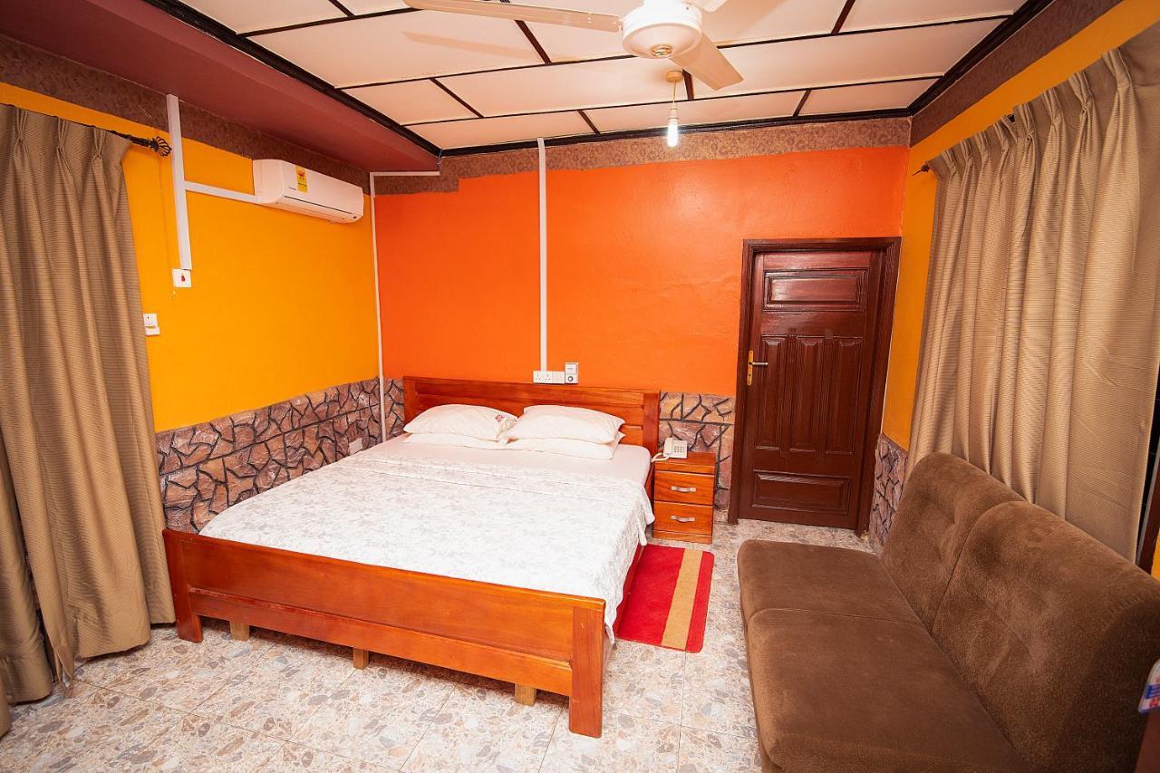 Hilton View Hotel Ogbodjo Eksteriør billede